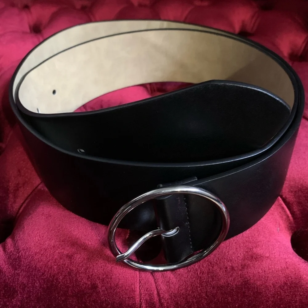 Matte Black Pleather Belt w Hoop Buckle